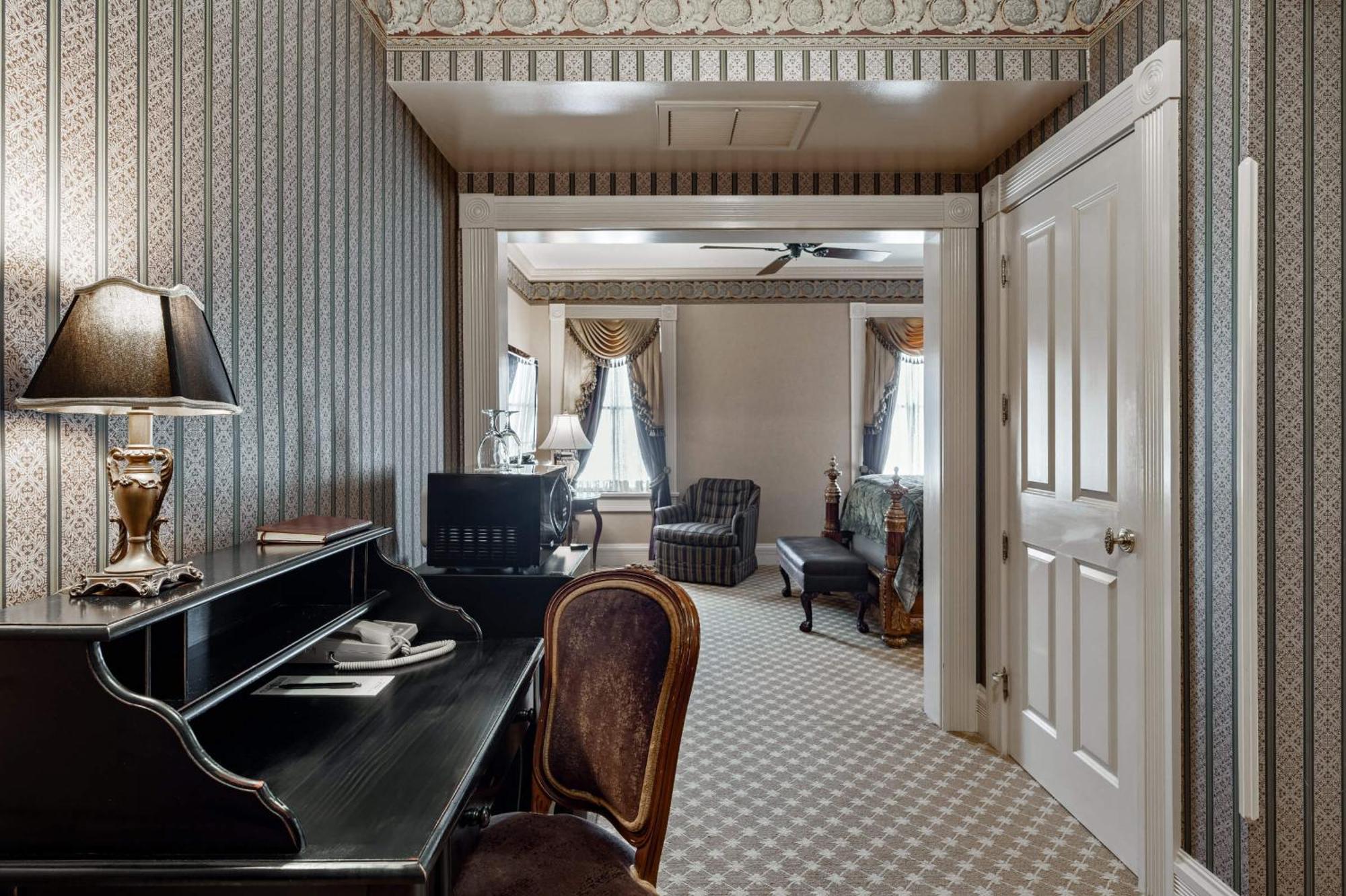אוראיי Beaumont Hotel And Spa - Adults Only מראה חיצוני תמונה